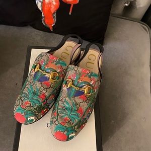 Meet your Posher, Natalia